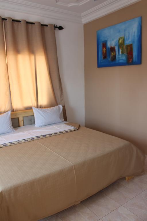 Pelican Residence Fajara Екстер'єр фото