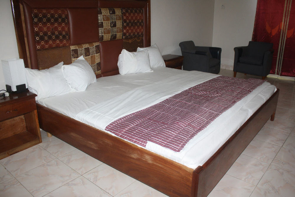 Pelican Residence Fajara Екстер'єр фото